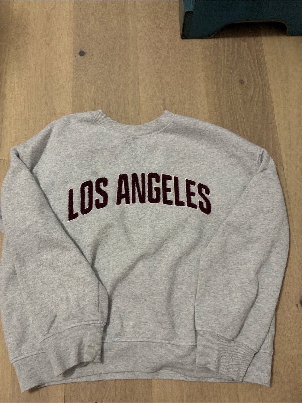 Los Angeles Embroidered Crewneck Sweater - Gray
